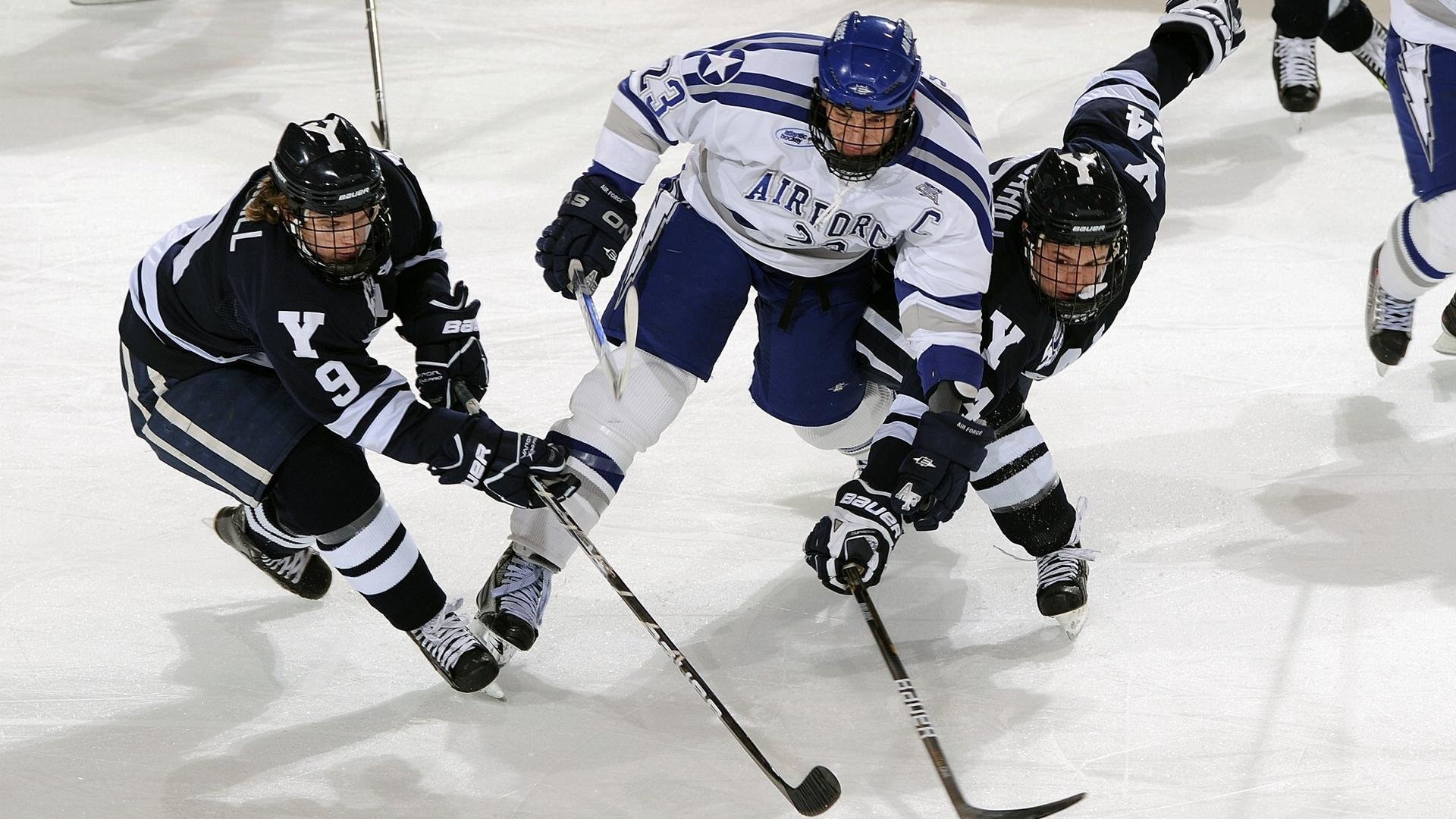 冠军名将:传奇球员退役赛回顾与生涯数据盘点,精选传奇球员名单