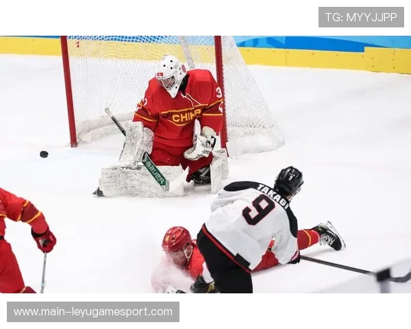 冰球队提升防守阵型收缩速度，减少对手突破空间